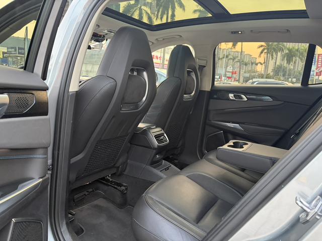 Certificated Used Lynk & Co 01 EM-P 2018 1.5T Jin Pro National V