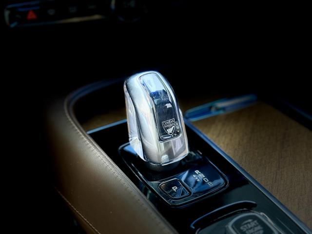 Certificated Used Volvo XC90 PHEV 2019 E-Drive Hybrid T8 Inscription Plus 7-Seater China V