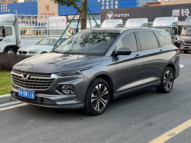 Certificated Used SAIC-GM-Wuling Victory 2020 1.5T CVT Flagship