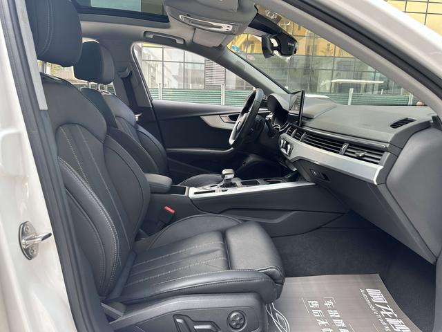 Certificated Used FAW-Audi A4L 2022 40 TFSI Luxury Dynamic Type