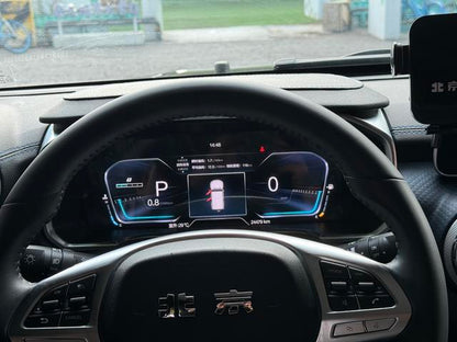 Certificated Used BAIC BJ40 2024 2.0T Automatic 4WD City Hunter Glory Edition