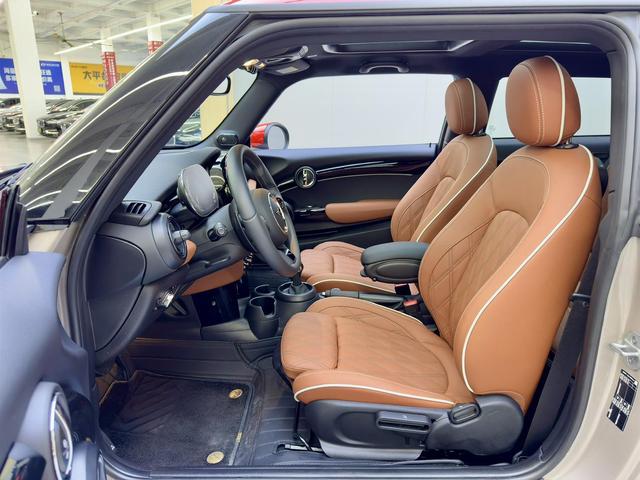 Certificated Used MINI 2023 Facelift 2.0T COOPER S Artist