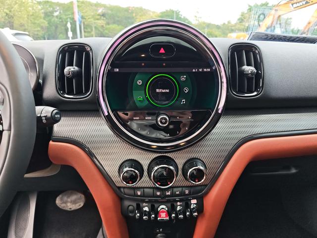 Certificated Used MINI COUNTRYMAN 2021 2.0T COOPER S ALL4