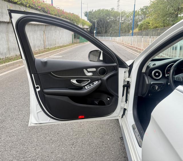 Certificated Used Mercedes-Benz C-Class 2018 Model C 200 L Sport Edition