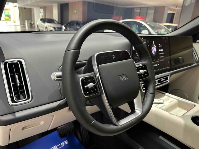 Certificated Pre-Owned Li Auto L9 2024 Ultra Edition -u21592687