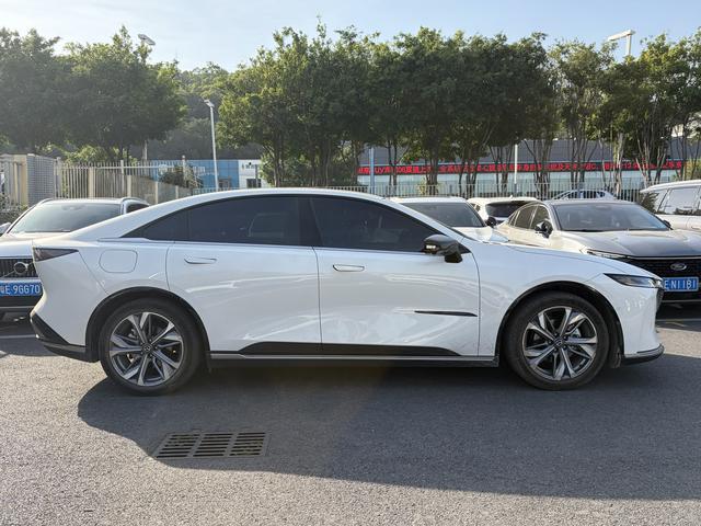 Certificated Pre-Owned Mazda EZ-6 2024 Extended Range 130 -u21826036