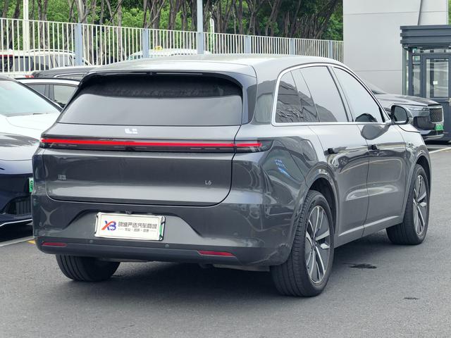 Certificated Pre-Owned Li Auto L6 2024 Pro Edition -u21629448