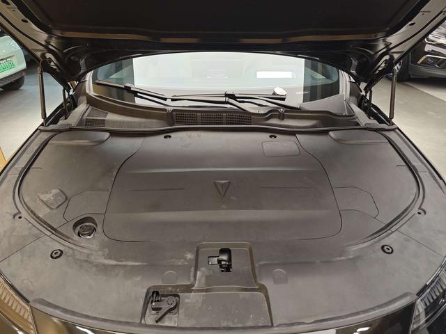 Certificated Pre-Owned Deepal SL03 2024 200 Max 2nd Anniversary Black Gold Knight Edition -u22076073