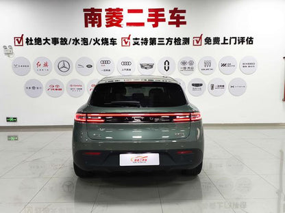 Certificated Pre-Owned Wenjie M5 2022 Extended-Range Four-Wheel Drive Performance Edition -u22037765