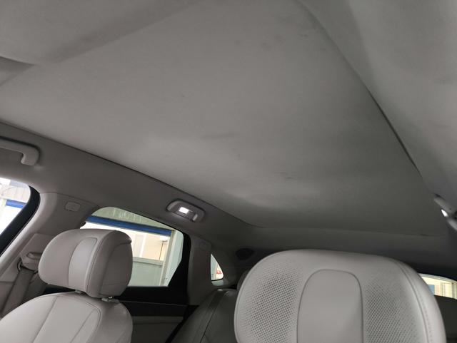 Certificated Pre-Owned Wenjie M5 2022 Extended-Range Four-Wheel Drive Performance Edition -u22037765