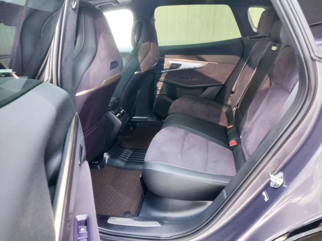 Certificated Pre-Owned Lynk & Co 08 EM-P 2023 Time Limited Edition -u21050167