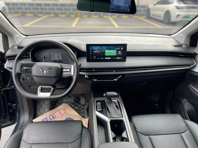 Certificated Used SAIC-GM-Wuling Jiachen 2022 1.5T CVT Intelligent Luxury Version - u22065045