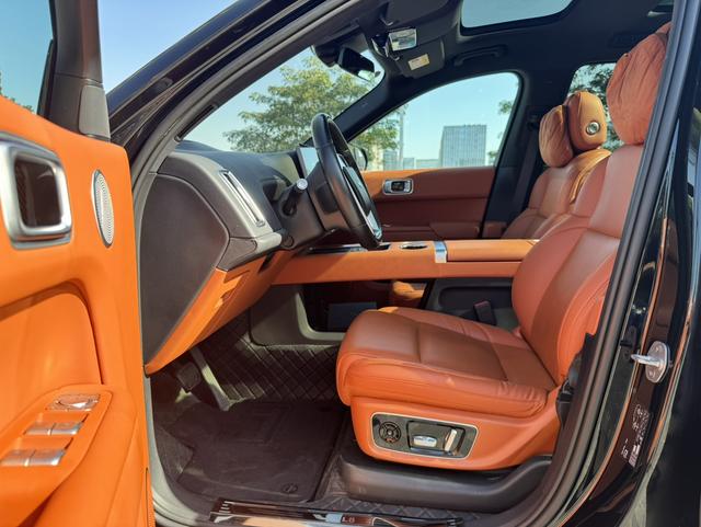 Pre-Owned Li L8 2023 Pro Version