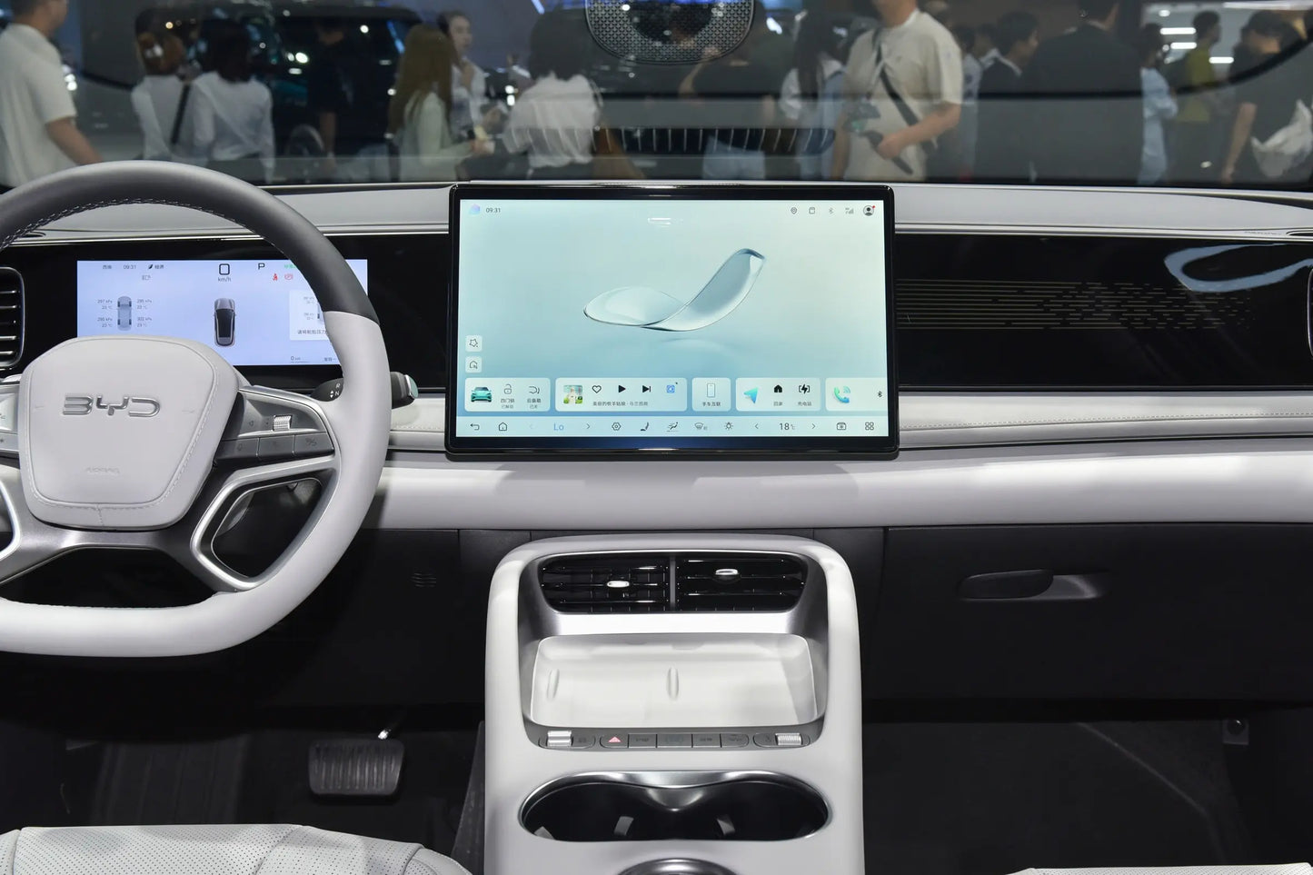 BYD Sea Lion 06 EV