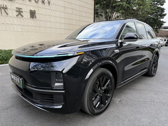 Certificated Pre-Owned Li Auto L8 2023 Air Edition -u21884977