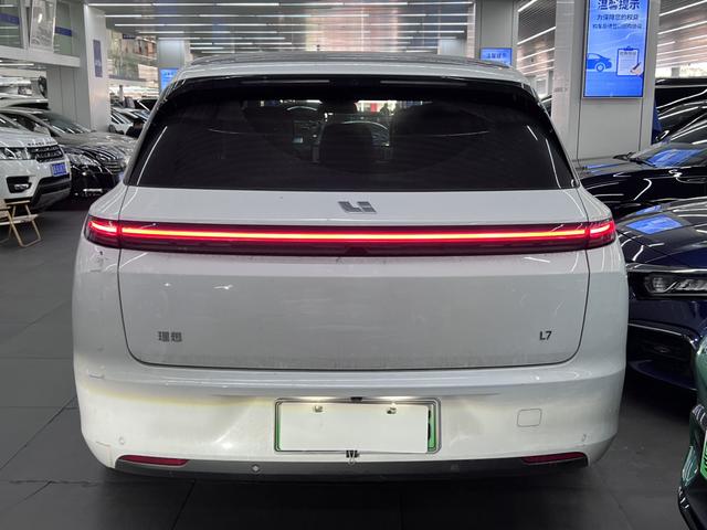 Certificated Pre-Owned Li Auto L7 2023 Pro Edition -u22091929