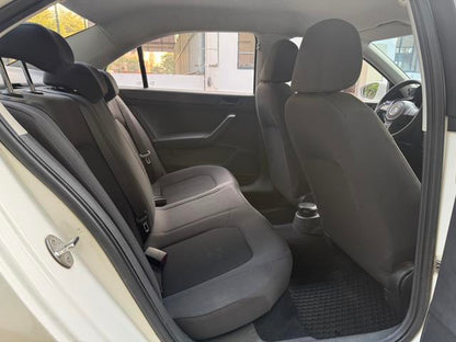 Certificated Pre-Owned SAIC Volkswagen Santana 2015 1.6L Automatic Fashion Edition - u22057985