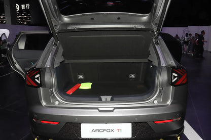 BAIC Arcfox T1