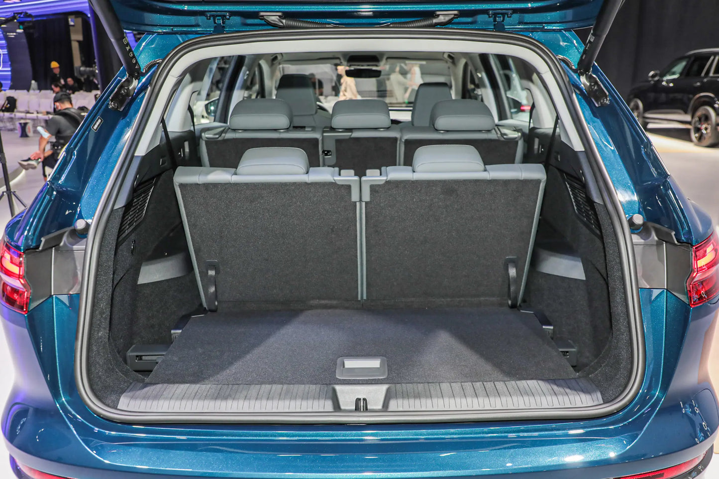 SAIC Audi Q5 e-tron