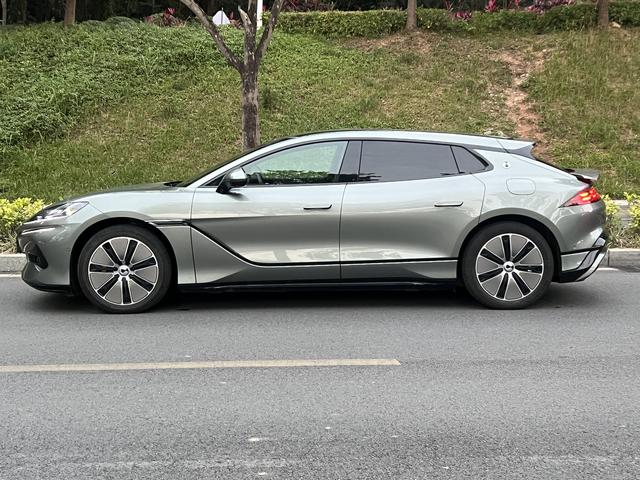 Certificated Pre-Owned Denza Z9GT DM 2024 Edition 1100 4WD Max Version -u22095340