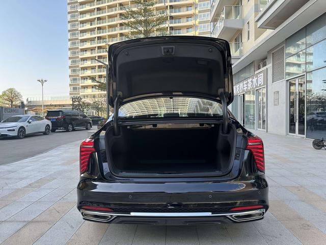 Certificated Pre-Owned Hongqi H5 2025 1.5T DCT Qiyun Edition - u22066996