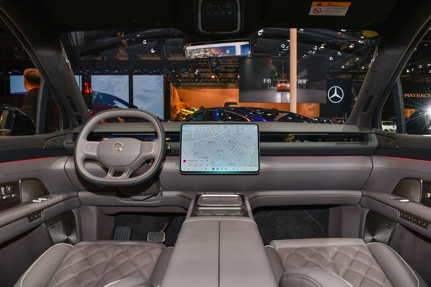 NIO ES8