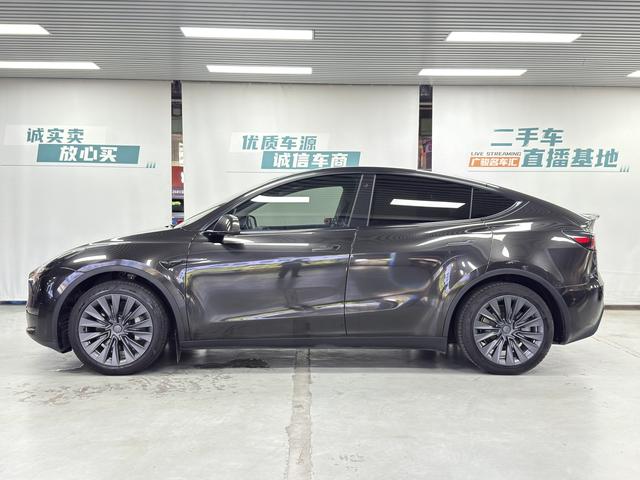 Pre-Owned Tesla Model Y 2022 Facelift Rear-Wheel Drive Version