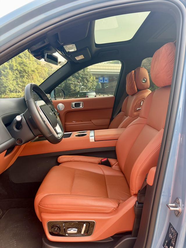 Pre-Owned Li L7 2023 Max Edition