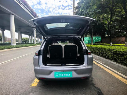 Pre-Owned Li Xiang L8 2024 Ultra Version