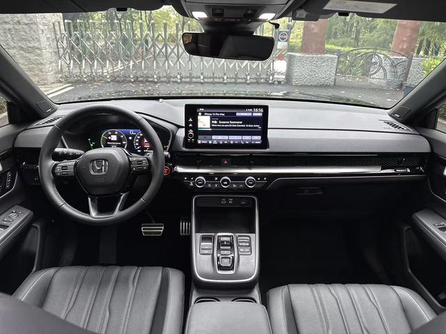 Certificated Pre-Owned Breeze PHEV 2025 e:PHEV Premium Edition -u22116308