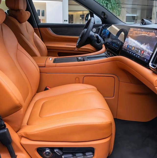 Certificated Pre-Owned Wenjie M9 2024 Extended-Range Ultra Six-Seater Edition -u22072066