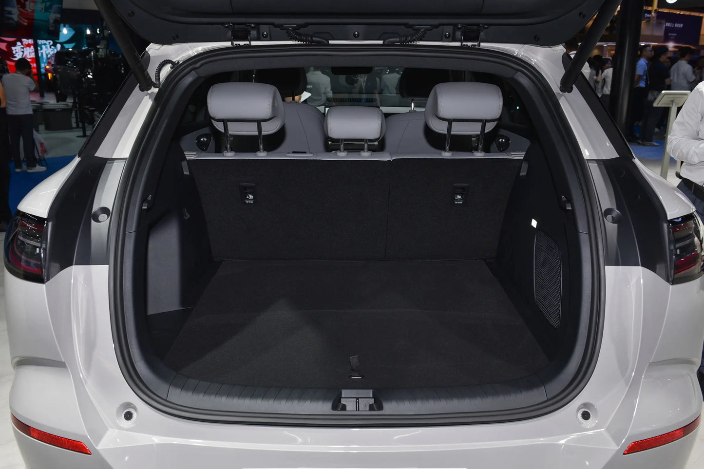 BYD Sea Lion 06 EV