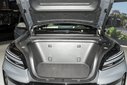 NIO ONVO L90