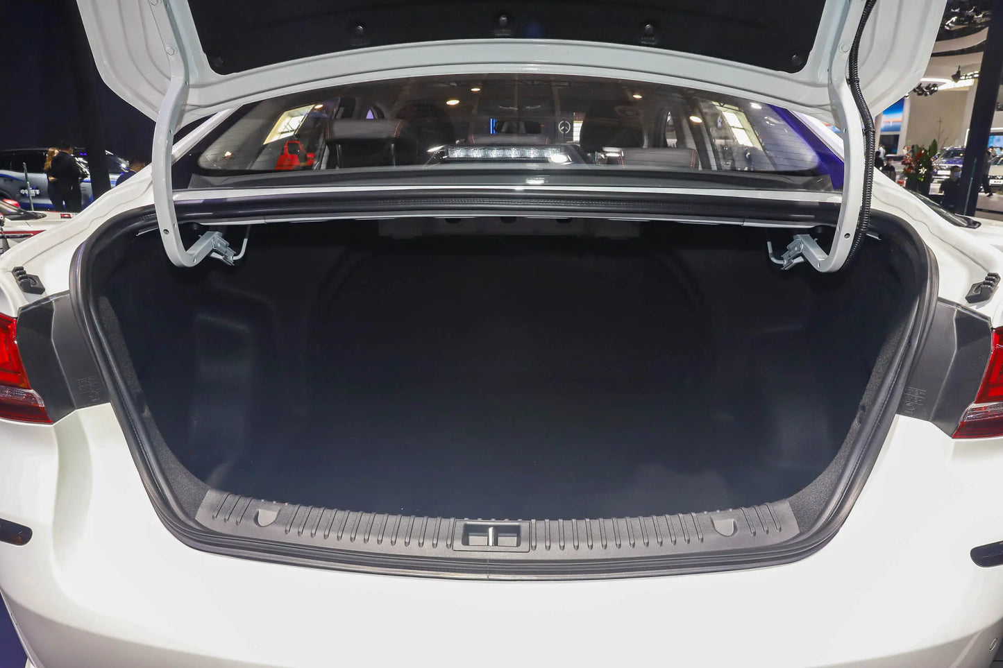 BAIC EU5