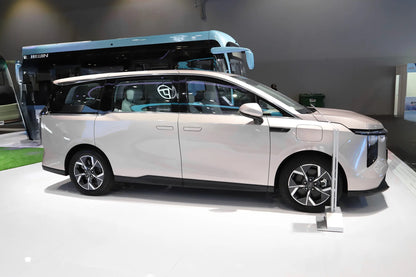 SAIC Maxus MIFA7 EV
