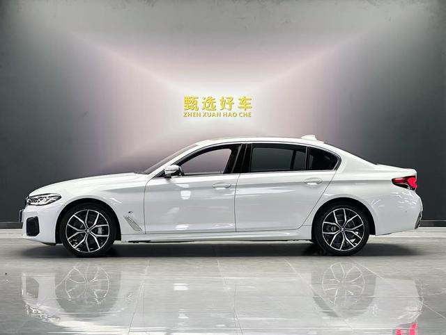 Certificated Pre-Owned BMW 5 Series 2023 Facelift 530Li Exclusive M Sport Package - u22049542