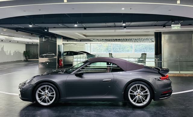 Certificated Pre-Owned Porsche 911 2022 Carrera 4 Cabriolet 3.0T - u22058373