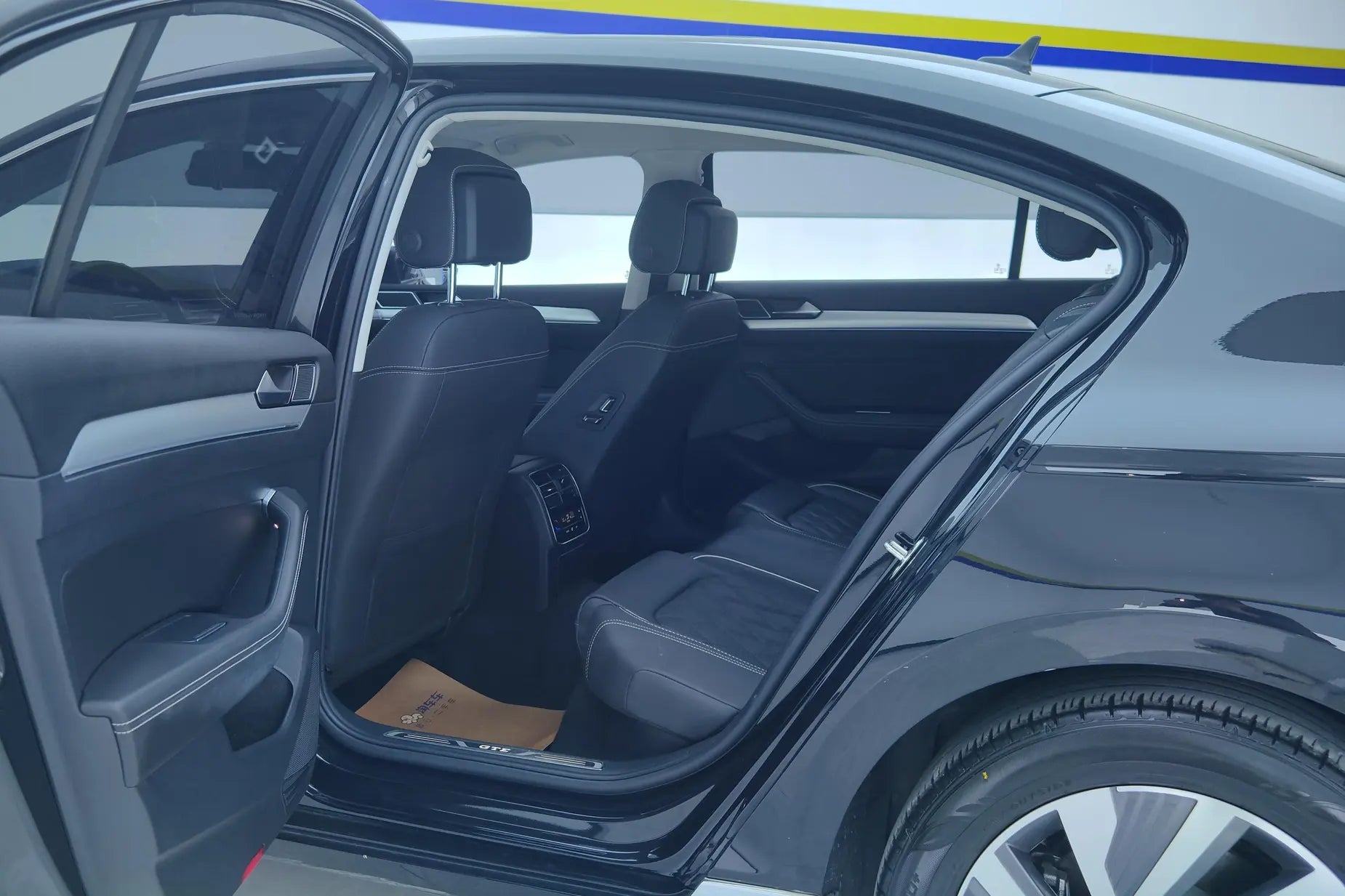 Certificated Pre-Owned FAW-Volkswagen Magotan GTE 2020 Luxury -u21698555