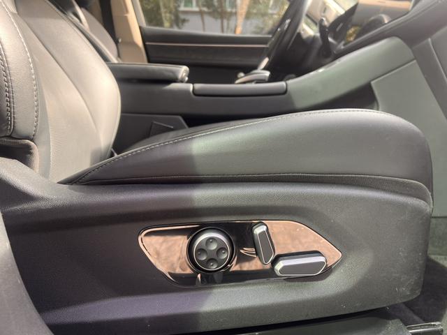 Pre - Owned 2022 AITO M5 Extended - Range 4WD Premium Edition