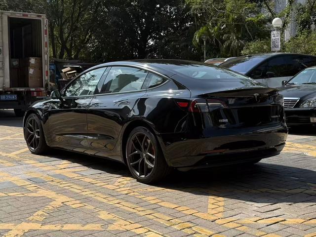 Pre-Owned Tesla Model 3 2021 Performance High-Performance All-Wheel Drive Edition