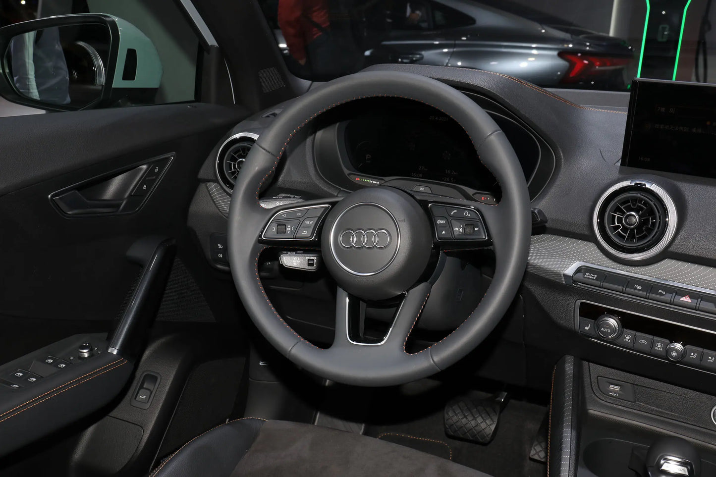 FAW-Audi Q2L e-tron