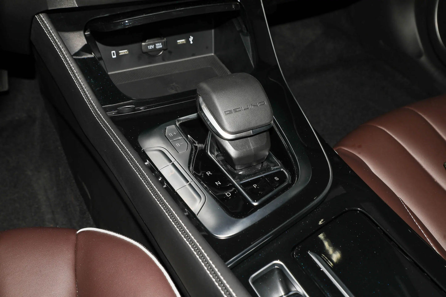 BAIC EU7