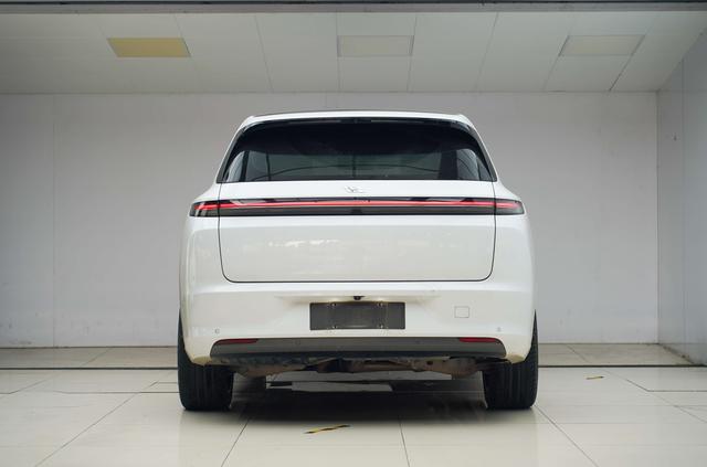 Certificated Pre-Owned Li Auto L7 2023 Max Edition -u21044117