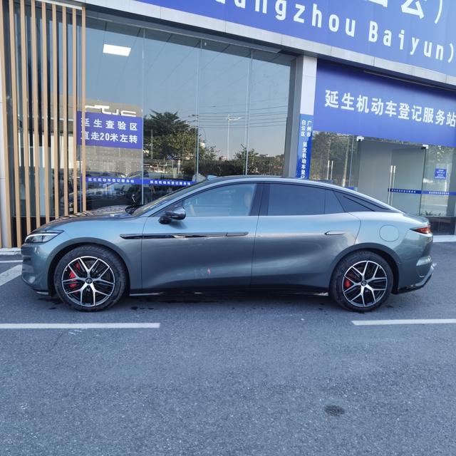 Certificated Pre-Owned BYD Han L DM 2025 DM-p 180KM 4WD Lidar Flagship Edition -u21896127