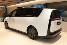 Li Auto MEGA