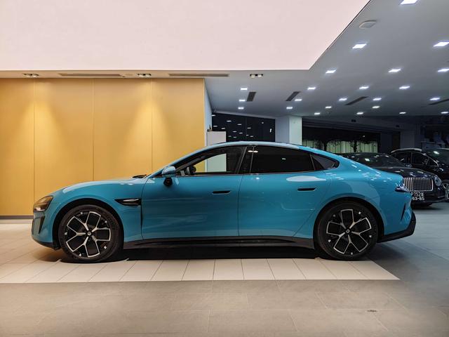 Pre-Owned Xiaomi SU7 2024 Rear-Wheel Drive Standard Long-Range Version