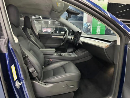 Pre-Owned Tesla Model Y 2021 Long Range All-Wheel Drive Version (3D3/3D7)