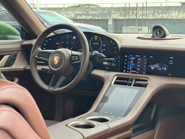 Pre-Owned 2022 Taycan 4 Cross Turismo