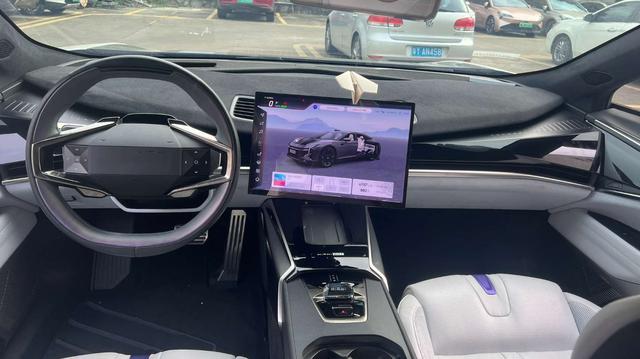 Pre-Owned HiPhi Z 2023 Model 5-Seat Version