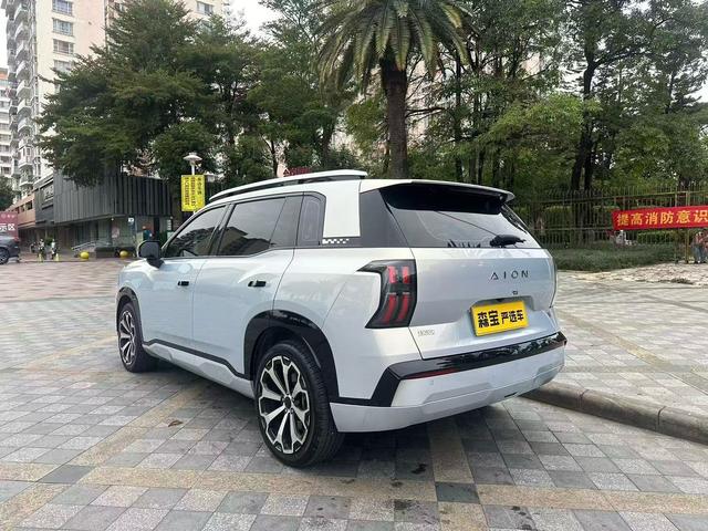 Pre-Owned AION V 2024 Model Tyrannosaurus 520 Smart Luxury Version